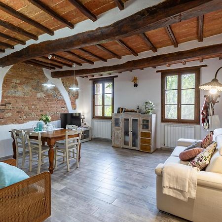 Pociano 1863 - Country House With Stunning View Of Siena Lupompesi Exterior foto